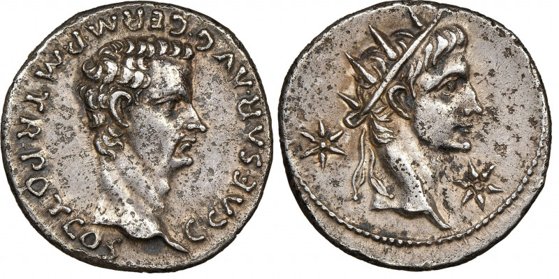Caligula et Auguste 37-41
Denarius, Rome, AG 3.70 g.
Ref : RIC 2, BMCRE 4, RSC 1...