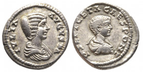 Septimius Severus 193-217 pour Julia Domna et Geta
Denarius, Rome, 201, AG 3.93 g. Ref : RIC 571, BMCRE 165 Conservation : TTB+. Rare