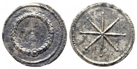 1/2 Silique époque de Constantine I, Constantinople, 307-337, AG 1.26 g. Ref : Bendall 6
Conservation : Superbe. Très Rare
