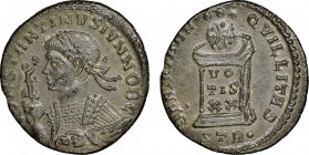 Constantinus II 337-340 Caesar 317 - 337
Follis, Treveri (Trèves), 2ème officine, 322-323, AE 1.94 g. Ref : RIC 382
Conservation : NGC MS 4/5 - 4/5. F...