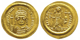Iustinianus 527-565
Solidus, Ravenne, 554-555, AU 4.29 g. Ref : Hahn 37 II, Sear 328d, Ranieri 316 Conservation : rayures sinon Superbe