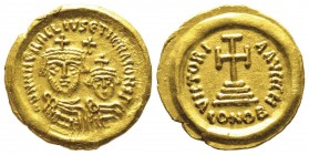 Heraclius & Heraclius Constantine 613-641
Solidus, Ravenne, AU 4.43 g.
Ref : Sear 896, Hahn 110b, Ranieri 539(R2) Conservation : coups sinon Superbe