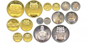DAHOMEY
Série de 8 monnaies, 1971, 25.000 -10.000-5.000-2.500 Francs or et 1000-500-250-100 Francs argent, AU 151.08 g. 900 ‰
Ref : Fr. 1-2-3-4, KM#9-...