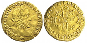 François II 10 juillet 1559 - 5 décembre 1560 (fils d'Henri II)
Henri d'or à l'effigie et au nom d'Henri II, 4ème type, Bayonne 1559, AU 3.72 g.
Ref :...