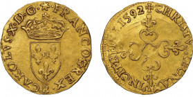 Charles X, Cardinal de Vendôme 2 août 1589 - 9 mai 1590
Ecu d'or au soleil, B = Rouen, 1592, AU 3.35 g. Ref : Dup. 1172, Fr. 389, Sb.4940 Conservation...