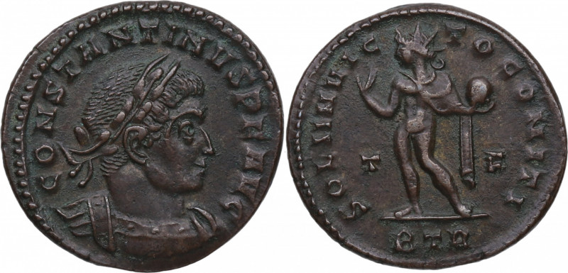 306 – 312 d.C. Constantino I. Treverorum. Follis. (RIC 55). Ae. 3,54 g.  Busto l...