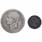 1830 - 1906. Alfonso XII (1874-1885). 2 Monedas Alfonso XII 2 pesetas, Alfonso XIII: 1 céntimo. BC+ a EBC-. Est.15.