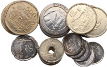 1989 a 2000. Juan Carlos I (1975-2014). Lote de 31 monedas de 500 , 200, 100, 50, 25y 10. 500 pesetas (1989, 1996, 1997,1998, 2001) , 200 pesetas (199...