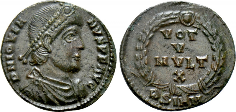 JOVIAN (363-364). Ae. Sirmium. 

Obv: D N IOVIANVS P F AVG. 
Diademed, draped...