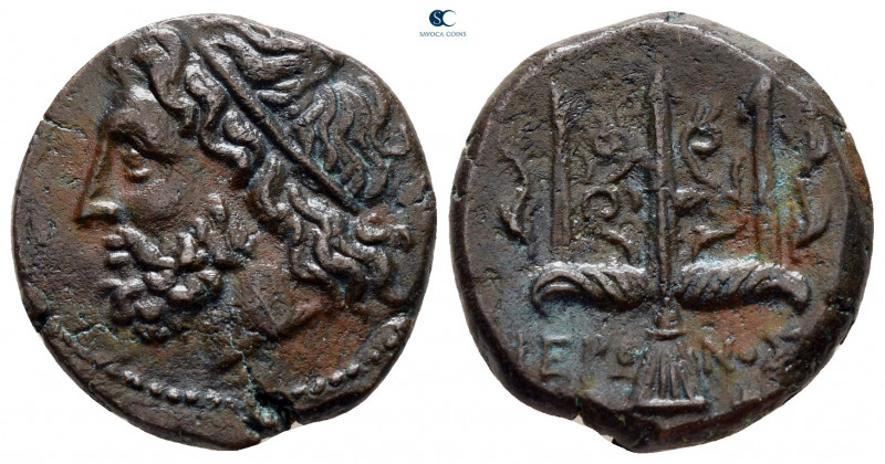 Sicily. Syracuse. Hieron II 275-215 BC. 
Bronze Æ

19 mm, 5,43 g



very ...
