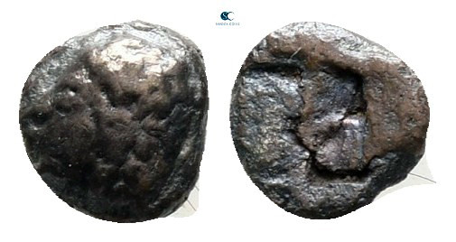 Ionia. Kolophon circa 530-500 BC. 
Tetartemorion AR

4 mm, 0,12 g



near...