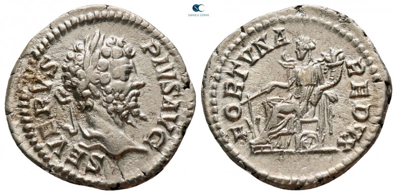 Septimius Severus AD 193-211. Rome
Denarius AR

18 mm, 2,92 g



very fin...