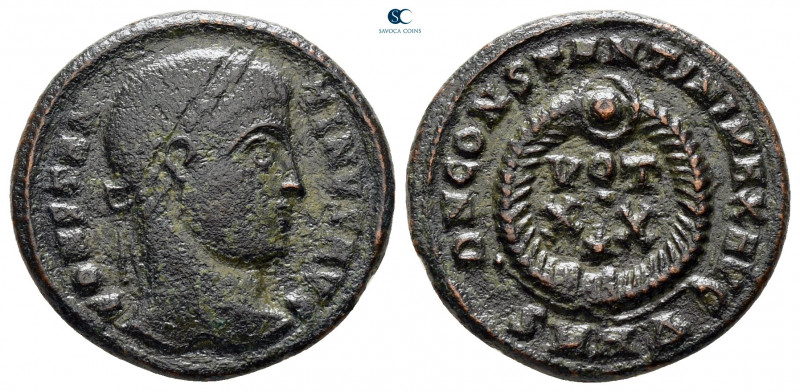 Constantine I the Great AD 306-337. Heraclea
Follis Æ

17 mm, 3,19 g



v...