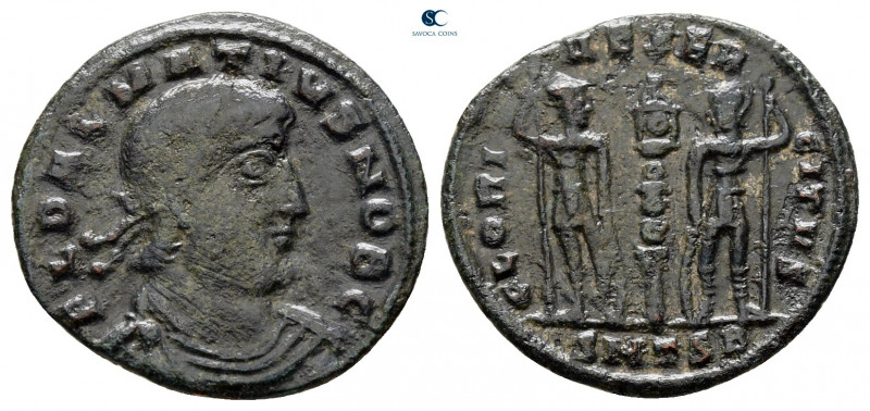 Delmatius, as Caesar AD 335-337. Thessaloniki
Follis Æ

15 mm, 1,32 g



...