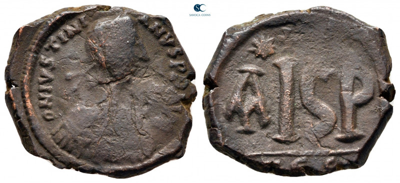 Justinian I AD 527-565. Thessalonica
16 Nummi Æ

24 mm, 6,92 g



nearly ...