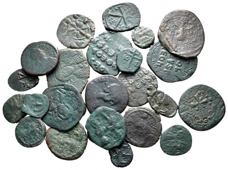 Lot of ca. 25 byzantine bronze coins / SOLD AS SEEN, NO RETURN! 

nearly very ...