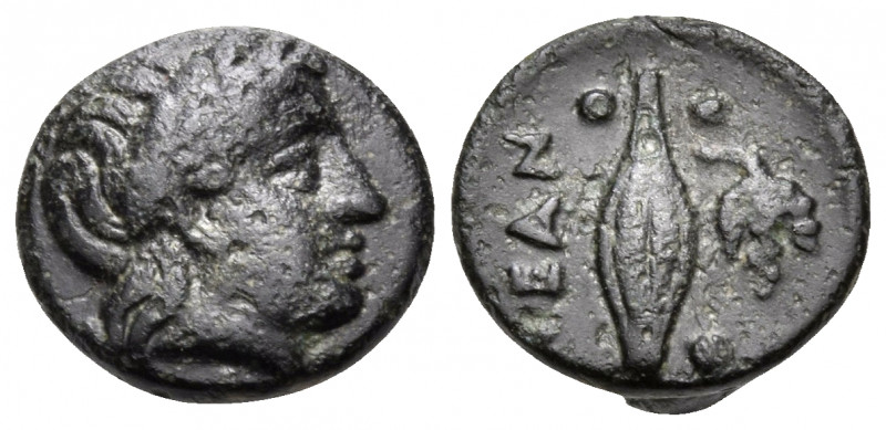 TROAS. Neandria. 4th century BC. Chalkous (Bronze, 11 mm, 1.36 g, 12 h). Laureat...