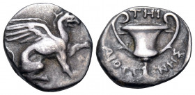 IONIA. Teos. Circa 370-340 BC. Hemidrachm (Silver, 13 mm, 1.50 g, 10 h), struck under the magistrate Diogenes. Griffin seated to right, his left forep...