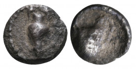 CILICIA. Nagidos. Circa 400-380 BC. Obol (Silver, 8 mm, 0.48 g, 6 h). Amphora. Rev. Kantharos. Göktürk -. SNG BN 19 var ( ethnic on reverse ). SNG Lev...