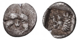 Greek AR Silver Obol, Ca. 350-300 BC..

Weight: 0,32 gr
Diameter: 9 mm
