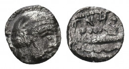 Greek AR Silver Obol, Ca. 350-300 BC..

Weight: 1,14gr
Diameter:8 mm
