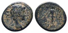 Gaius (Caligula). As Caesar, AD 35-37. Æ (15.5mm, 3.57 g, 12h). Apamea in Phrygia mint; Gaius Masonius Rufus, moneyer. Laureate head right / Facing cu...