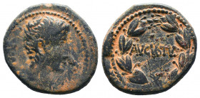 Augustus Æ of Antioch, Syria. Struck circa 27-23 BC. Bare head right / AVGVSTVS within laurel wreath. RPC 4100; McAlee 190..

Weight: 9,43 gr
Diame...