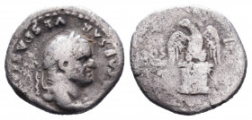 Vespasianus (69-79 AD). AR Denarius .

Weight:2,43 gr
Diameter:17 mm