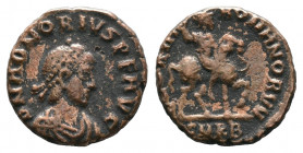 Honorius (393-423). Æ.

Weight: 2,13 gr
Diameter: 15 mm