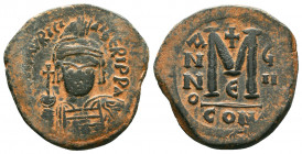 Mauricius Tiberius (582-602 AD). AE Follis.

Weight:12,57 gr
Diameter:30 mm