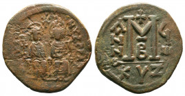 Justin II , with Sophia (565-578 AD). AE Follis.

Weight:11,92 gr
Diameter:29 mm