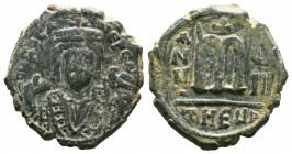 Phocas. 602-610. AE follis.

Weight:9,60 gr
Diameter: 26 mm