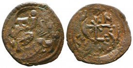 Probably Nicephorus Basilacius , Pretender. 1078 AD. AE follis, Overstrike!.

weight:6,21 gr
Diameter: 28 mm