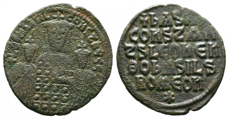 Basil I, Leo VI and Constantine VII, AE follis. Constantinople. LEON bASIL S CON...