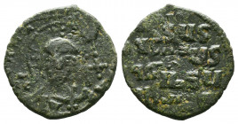 BYZANTINE EMPIRE. 9th - 11th Century. AE Anonymous Follis.
Facing bust of Christ / Legend..

Weight: 6,2 gr
Diameter: 24mm