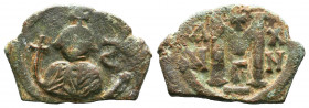 Arab Byzantine, Uncertain period (pre-reform). AH 41-77 / AD 661-697. Æ Follis.

Weight: gr
Diameter: mm