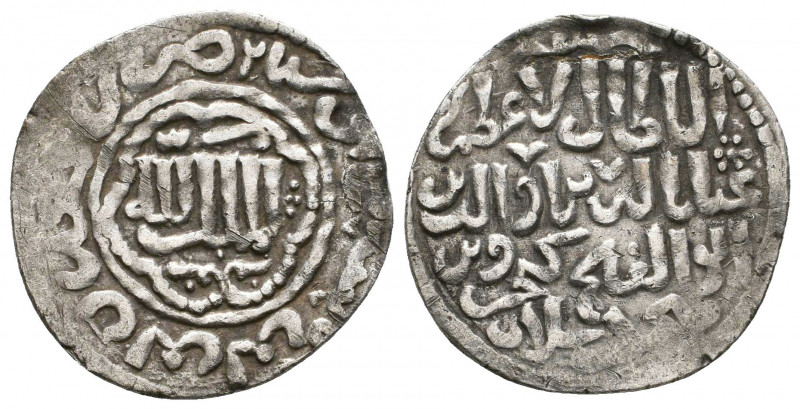 Islamic Ar Silver Coins, .

Weight: 2.9 gr
Diameter: 24 mm