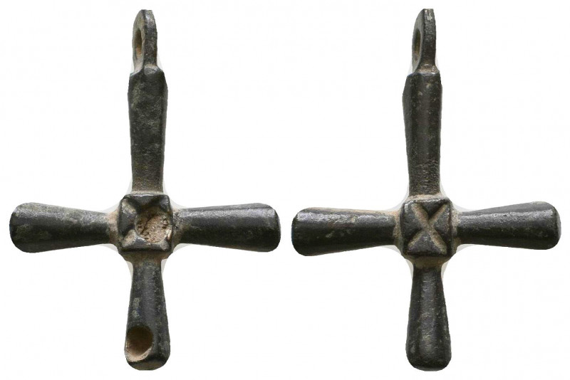 Byzantine Bronze Cross Pendant , Circa 6th - 9th century AD.

Weight: 6.2 gr
...