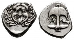 Thrace. Apollonia Pontika. Drachm. 470-435 BC. (Cnt-6295). (SNG BM Black Sea-1507). Anv.: Upright anchor, A under left fluke and crayfish under right....