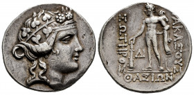 Thrace Islands. Thasos. Tetradrachm. 90-75 BC. (Hgc-6, 359). Anv.: Head of Dionysos to right, wearing ivy wreath. Rev.: Herakles standing to left, hol...