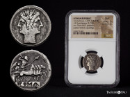 Anonymous. Didrachm - quadrigatus. 225-214 a.C. (Craw-28/3). Anv.: Cabeza laureada de Jano bifronte. Rev.: Júpiter en cuadriga a derecha, detrás Victo...