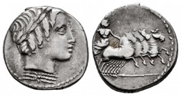 Anonymous. Denarius. 86 BC. Rome. (Ffc-85). (Craw-350/A2). (Cal-59). Anv.: Laureate head of Apolo Vejovis right, thunderbolt below. Rev.: Jupiter in q...