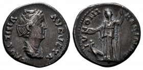 Faustina Senior. Denarius. 139-141 AD. Rome. (Ric-338). Anv.: FAVSTINA AVGVSTA, draped bust right . Rev.: IVNONI REGINAE, Juno standing left holding p...