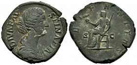 Diva Faustina. Sestertius. 141-161 AD. Rome. (Ric-1103b). (Bmcre-1415a). Anv.: DIVA AVG FAVSTINA, draped bust to right. Rev.: AETERNITAS, Aeternitas s...