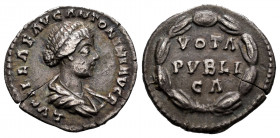 Lucilla. Denarius. 164-169 AD. Rome. (Ric-791). (Rsc-98). Anv.: LVCILLAE AVG ANTONINI AVG F, draped bust right. Rev.: VOTA PVBLICA, within a laurel wr...