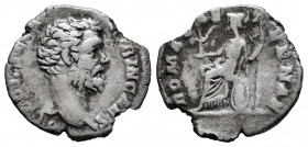Clodius Albinus. Denarius. 193-195 AD. Rome. (Ric-11). Anv.: D CL SEPT ALBIN CAES, bare head right. Rev.: ROMAE AETERNAE, Roma seated left, holding pa...