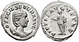 Otacilia Severa. Antoninianus. 249 AD. Rome. (Spink-9158). (Ric-130). (Seaby-43). Anv.: OTACIL SEVERA AVG. Diademed and draped bust over right crescen...
