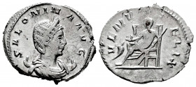 Salonina. Antoninianus. 257-258 AD. Colonia Agrippinensis. (Ric-7). Anv.: SALONINA AVG, draped bust set on crescent right. Rev.: VENVS FELIX, Venus se...