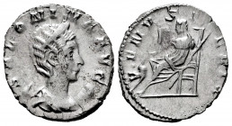 Salonina. Antoninianus. 257-258 AD. Colonia Agrippinensis. (Ric-7). Anv.: SALONINA AVG, draped bust set on crescent right. Rev.: VENVS FELIX, Venus se...