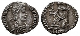Honorius. Siliqua. 397-402 AD. Milano. (Spink-20968). (Ric-1228). (Seaby-59b). Rev.: VIRTVS ROMANORVM / MDPS. Roma seated left holding Victoria and sp...